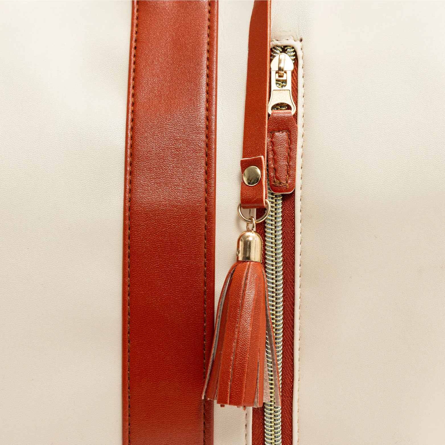 Luhxe Travel Bag (Christmas Sale) - Image 11